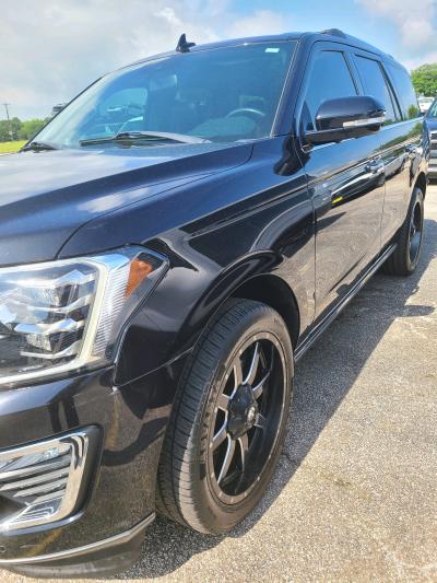 2019 Ford Expedition Limited - Thumbnail 2