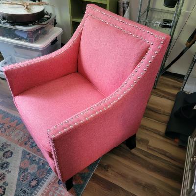Coral colored Accent Chair like new
