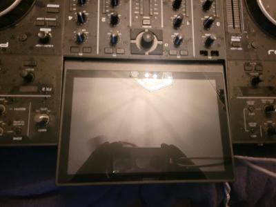 Denon DJ Prime 4 music mixer with touch screen - Thumbnail 3
