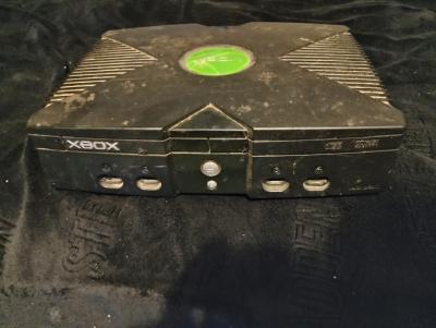OG Xbox no wires but still works
