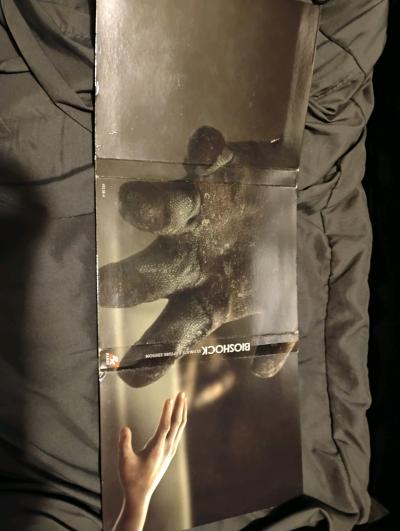 Bioshock 1 and 2 Box Set with DLC - Thumbnail 2