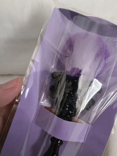 Anna Sui Vanity Face Makeup Brush - Thumbnail 4