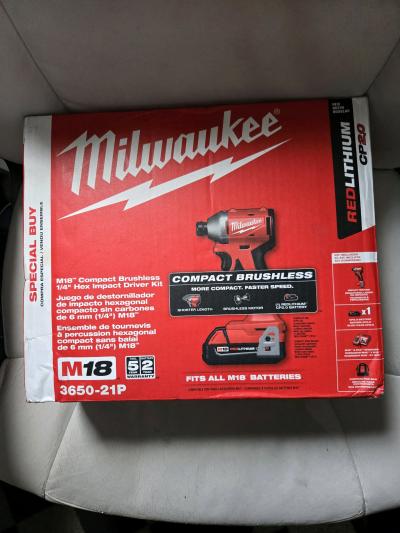 Milwaukee M18 Brushless Impact Driver Kit  Brand New Sealed
