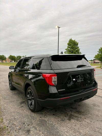 2021 FORD EXPLORER UTILITY 4X4  CLEAN TITLE - Thumbnail 3