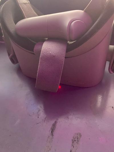 gray Vr oculus go