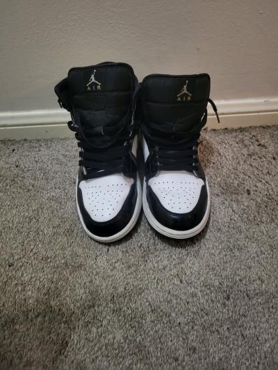Jordan 1 Mid SE talla 9