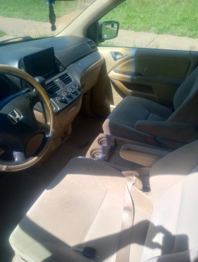 2005 honda Odyssey - Thumbnail 5