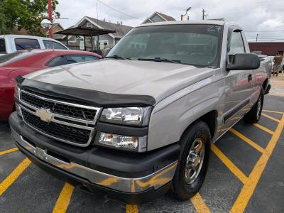 2004 Chevrolet Silverado Work Truck