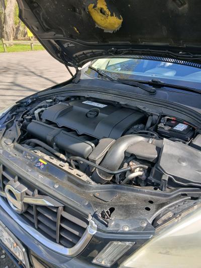 2010 Volvo xc60 - Thumbnail 6