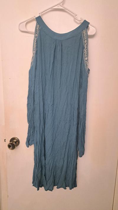 Time and Tru XL Blue Cold Shoulder Embroidered Dress - Thumbnail 4