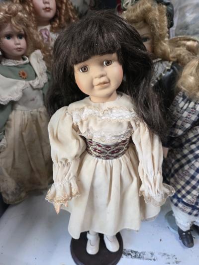 porcelain dolls all old original clothes an accessories - Thumbnail 3