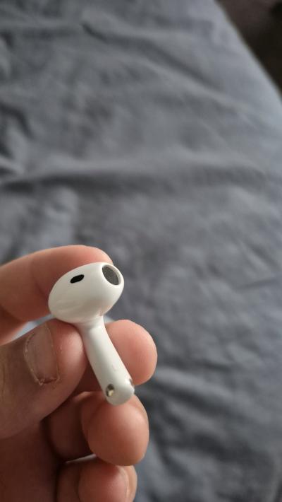 airpod 4s - Thumbnail 5