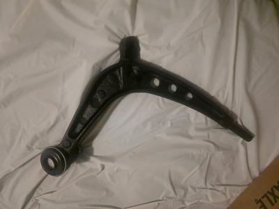 Right lower control arm - Thumbnail 3
