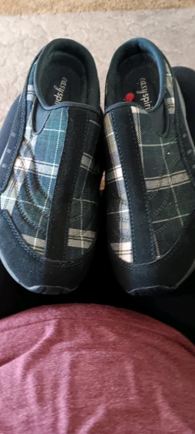 blue  black check shoes