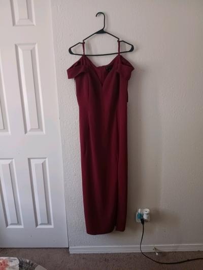 two burngdy dresses one jumpsuit burngdy - Thumbnail 2