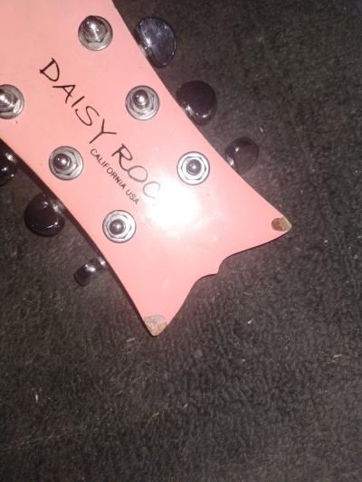 Pink daisy rock guitar - Thumbnail 6