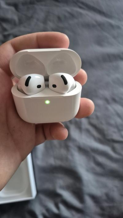 airpod 4s - Thumbnail 4