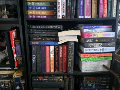 books any you see let me know the name 10 for the paper back - Thumbnail 10