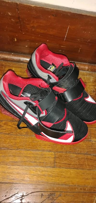pair of new Nikes and a pair of new Jordans - Thumbnail 2