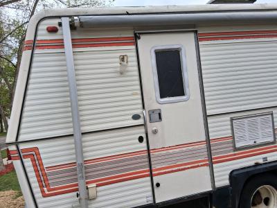 1984 Ford Econoline 350 MotorHome class C - Thumbnail 7