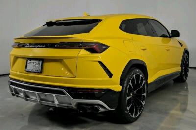 2020 Lamborghini Urus AWD - Thumbnail 8