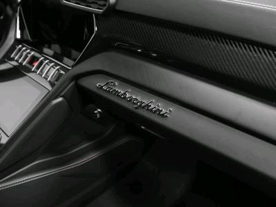 2022 Lamborghini Urus AWD v - Thumbnail 5