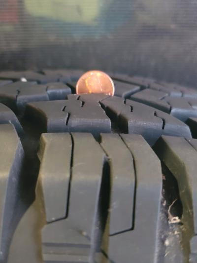 size 15 truck tires