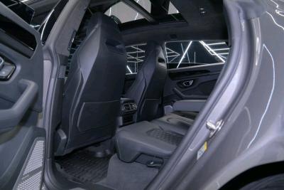 2022 Lamborghini Urus AWD FX - Thumbnail 4