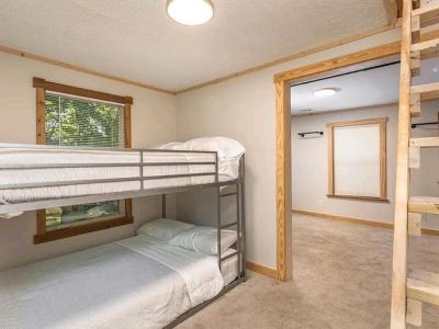 Rent this Cute House - Thumbnail 9