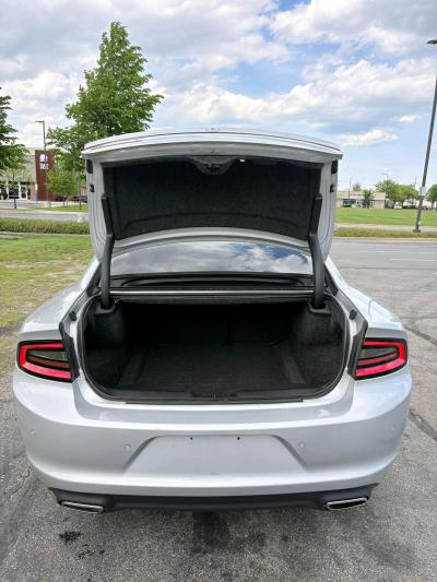 2020 DODGE CHARGER SXT 130kmiles CLEAN TITLE - Thumbnail 11