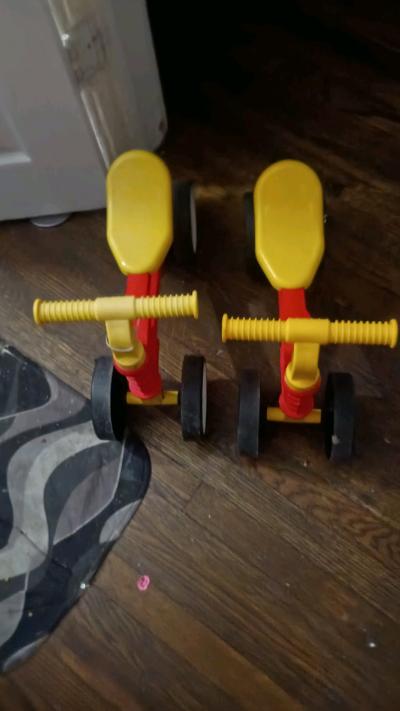 toys  and kid items - Thumbnail 8