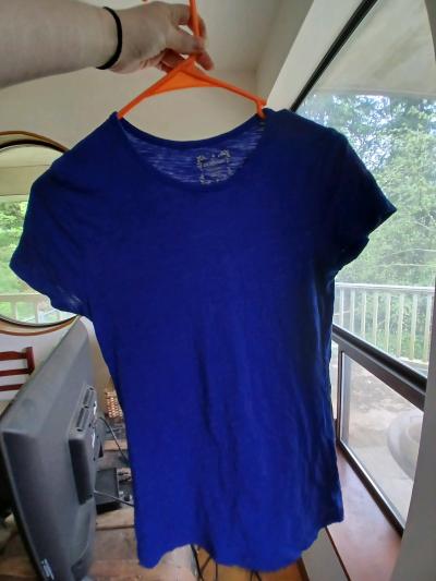 old navy brand tee shirt - Thumbnail 6