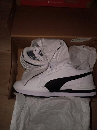 Puma ST Runner v4 L Softfoam Brand New