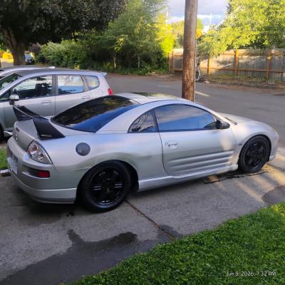 2001 Mitsubishi Eclipse GT 5 speed manual - Thumbnail 4