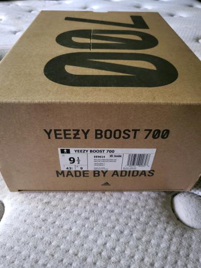 Yeezy Boost 700 Mauve 2018 - Thumbnail 8