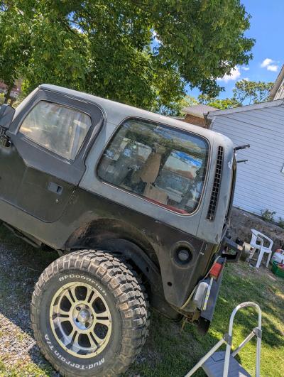 Jeep wrangler tj hardtop