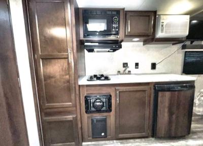 JAYCO TRAVEL TRAILER JAYFLIGHT SLX 195RB - Thumbnail 5