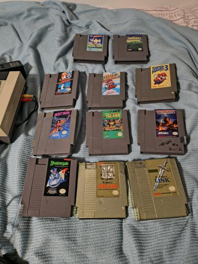 2 Nintendo NES consoles with 11 games and free Sega Genesis - Thumbnail 2