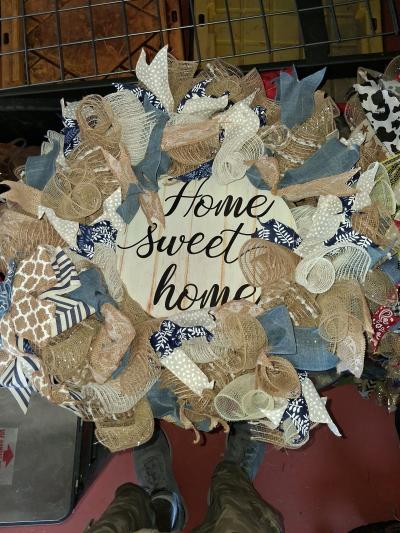 Custom handmade wreaths various styles - Thumbnail 8
