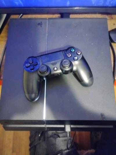 ps4 with 1TB and 2 controllers