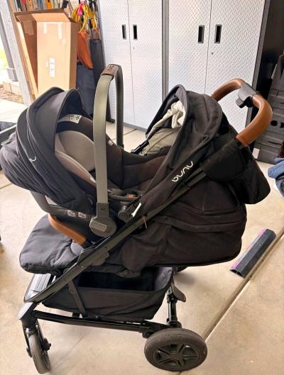 Nuna Pipa Infant Car Seat and stroller travel system