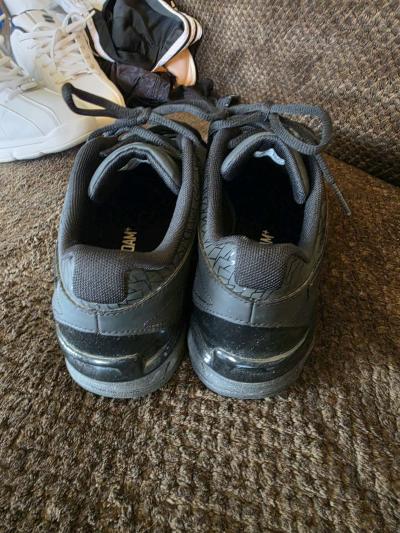 Mens all black pumas - Thumbnail 3