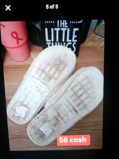 Beautiful floral slippers must pickup - Thumbnail 5
