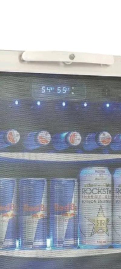 mini fridge  Brand New in box  see above  pictures - Thumbnail 6