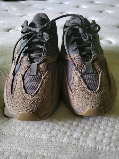 Yeezy Boost 700 Mauve 2018