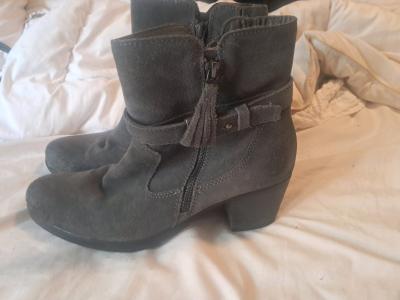 Grey Earth Origins Tori ankle boots