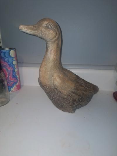 Grey Stone Finish Duck Statuary - Thumbnail 2