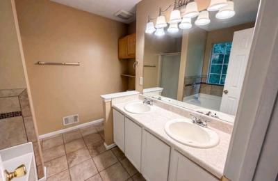 4 Bedroom 3 Bathroom House For Rent - Thumbnail 4