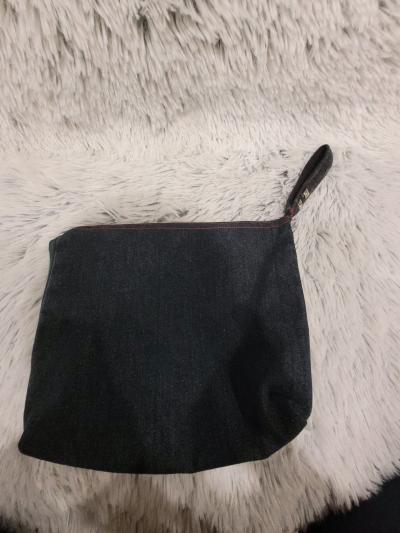 DIY upcycled denim makeup or travel bag - Thumbnail 3
