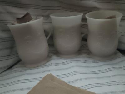 vintage kool aid plastic mugs